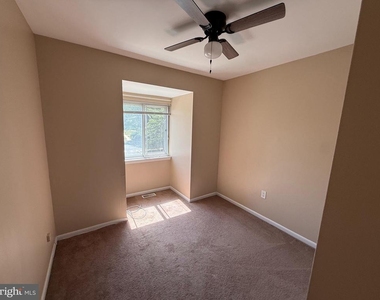 1151 Golden Pond Court - Photo Thumbnail 7