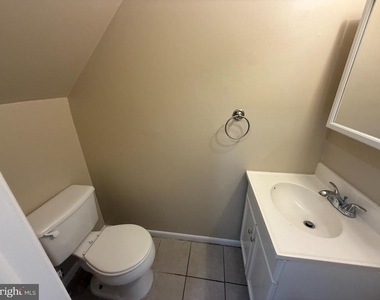 1151 Golden Pond Court - Photo Thumbnail 9