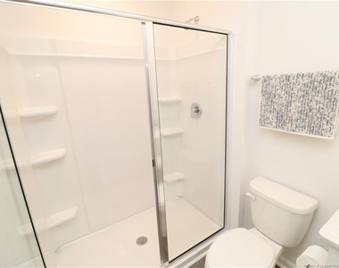 5816 Brambleberry Way - Photo Thumbnail 24