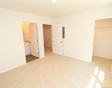5816 Brambleberry Way - Photo Thumbnail 21