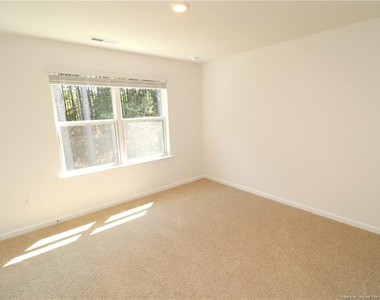 5816 Brambleberry Way - Photo Thumbnail 20