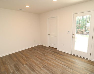 5816 Brambleberry Way - Photo Thumbnail 14