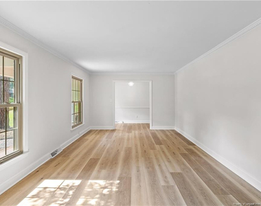 120 Dundee Road - Photo Thumbnail 6