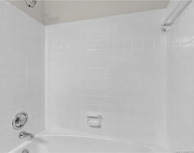 120 Dundee Road - Photo Thumbnail 31