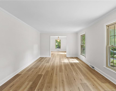 120 Dundee Road - Photo Thumbnail 5