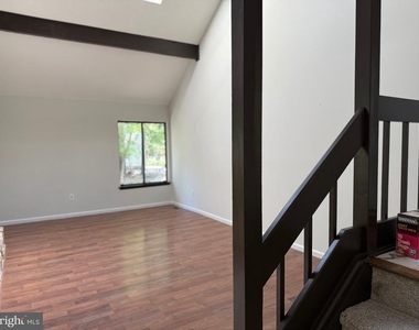 4 Hazelhurst Drive - Photo Thumbnail 8