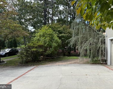 4 Hazelhurst Drive - Photo Thumbnail 14