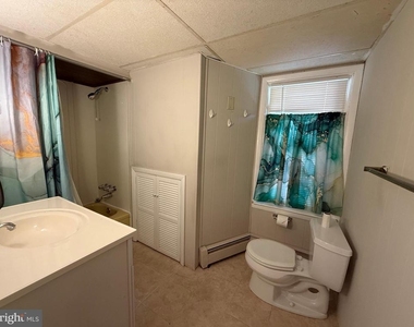 150 N Albertson Avenue - Photo Thumbnail 9