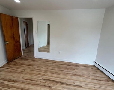 24 High Street - Photo Thumbnail 20