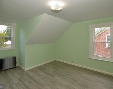 118 6th Avenue - Photo Thumbnail 13