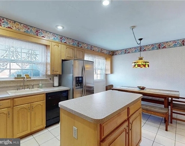 213 Wayne Drive - Photo Thumbnail 31