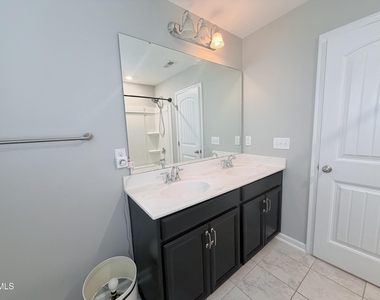504 Eno Drive - Photo Thumbnail 17