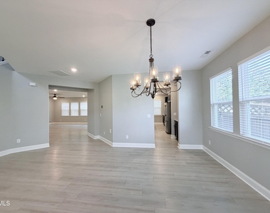 504 Eno Drive - Photo Thumbnail 2