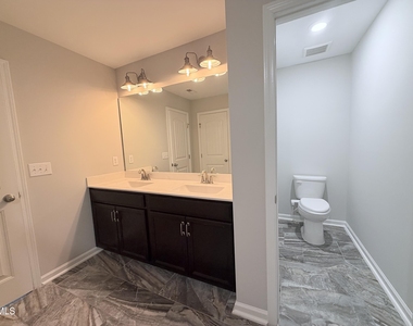 504 Eno Drive - Photo Thumbnail 11