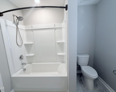504 Eno Drive - Photo Thumbnail 16