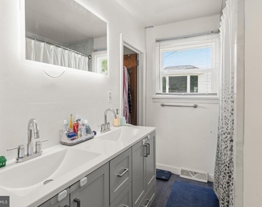102 Washington - Photo Thumbnail 10