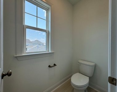 744 Longleaf Grove Lane - Photo Thumbnail 24