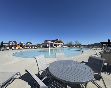 104 Yellow Iris Drive - Photo Thumbnail 43