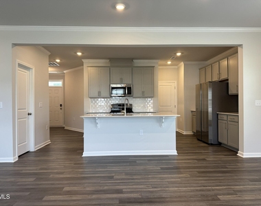 104 Yellow Iris Drive - Photo Thumbnail 10