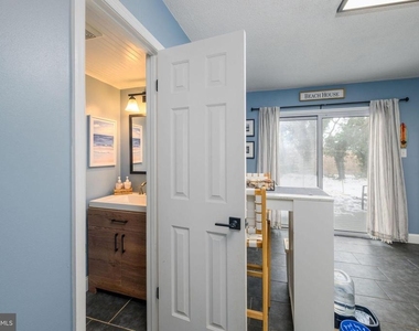 314 Jo Anns Way - Photo Thumbnail 8