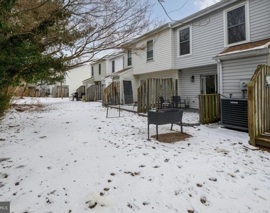 314 Jo Anns Way - Photo Thumbnail 16