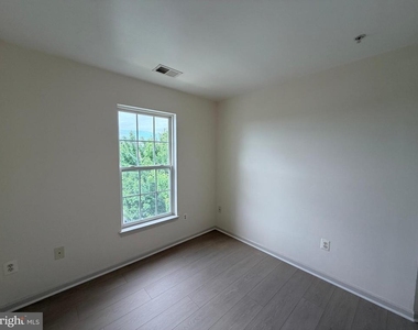 17664 Potter Bell Way - Photo Thumbnail 44