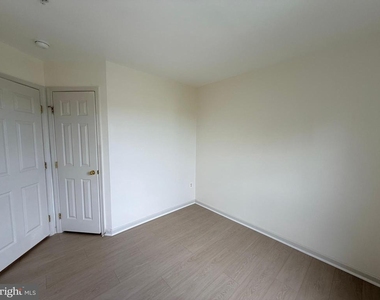 17664 Potter Bell Way - Photo Thumbnail 41