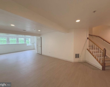 17664 Potter Bell Way - Photo Thumbnail 21