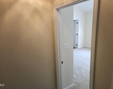 5601 Picnic Rock Lane - Photo Thumbnail 12