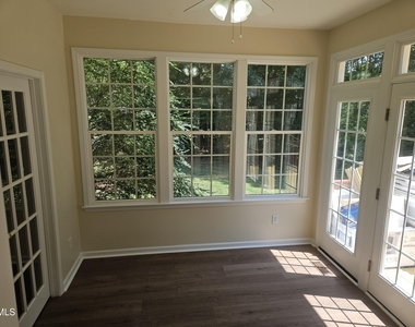 5601 Picnic Rock Lane - Photo Thumbnail 9