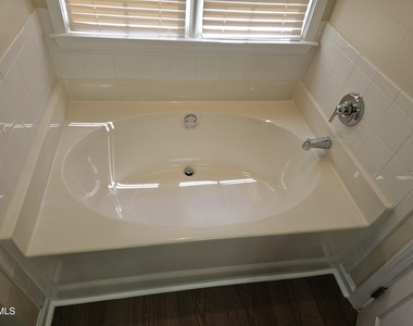 5601 Picnic Rock Lane - Photo Thumbnail 22