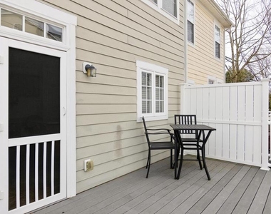 300 Dixon Street - Photo Thumbnail 20