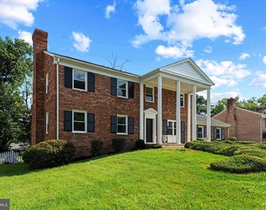11700-r Chantilly Lane - Photo Thumbnail 17