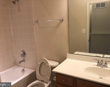 707 Addison Road S - Photo Thumbnail 11