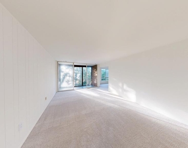 8435 Greenbelt Road - Photo Thumbnail 8