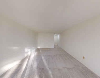 8435 Greenbelt Road - Photo Thumbnail 13