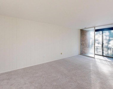 8435 Greenbelt Road - Photo Thumbnail 20