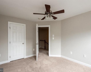 14628 Hawley Lane - Photo Thumbnail 12