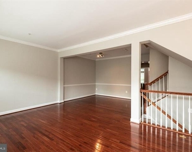 14628 Hawley Lane - Photo Thumbnail 3