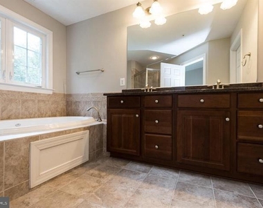 14628 Hawley Lane - Photo Thumbnail 18