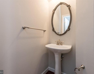 14628 Hawley Lane - Photo Thumbnail 5