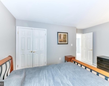 8911 Dangerfield Place - Photo Thumbnail 41