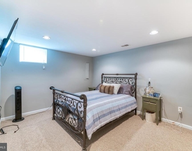 8911 Dangerfield Place - Photo Thumbnail 49