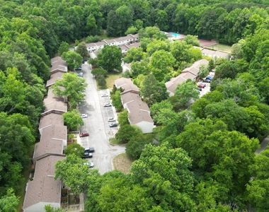 220 Elizabeth Street - Photo Thumbnail 36