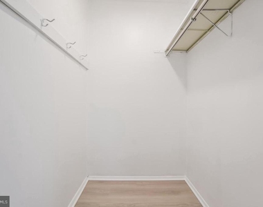 10214 Millstream Drive - Photo Thumbnail 13