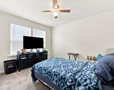 307 Crusaders Drive - Photo Thumbnail 19