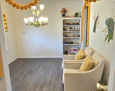 307 Crusaders Drive - Photo Thumbnail 15
