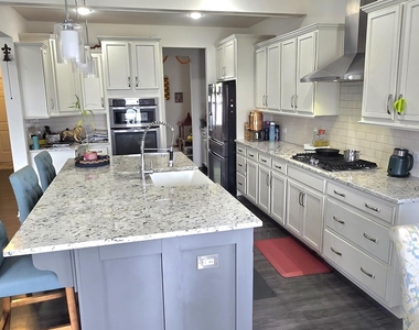 307 Crusaders Drive - Photo Thumbnail 14