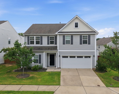 307 Crusaders Drive - Photo Thumbnail 4