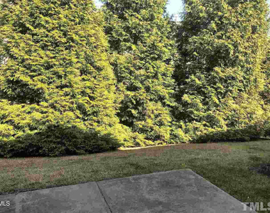131 Anterbury Drive - Photo Thumbnail 19